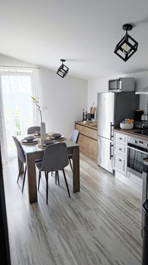 Apartman Jelena Podstrana Ngoại thất bức ảnh