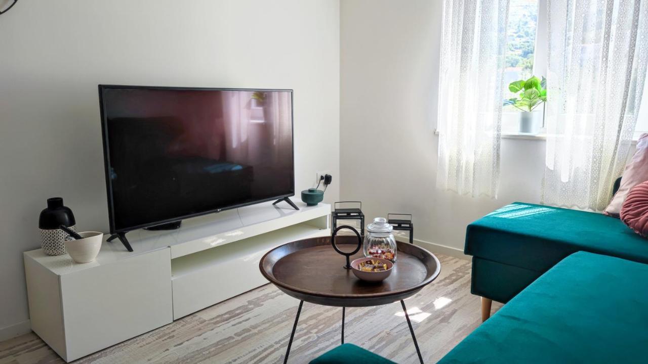 Apartman Jelena Podstrana Ngoại thất bức ảnh